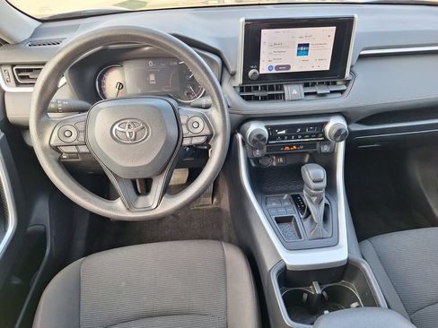 Used 2025 Toyota RAV4 LE FWD image 9