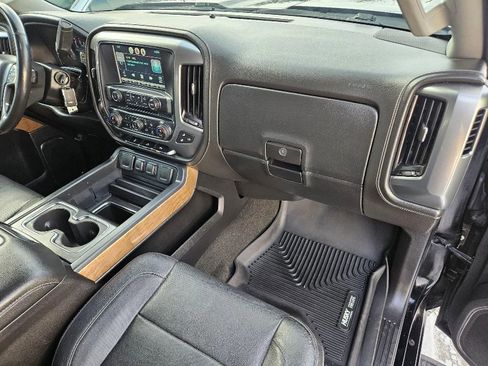 Used 2015 Chevrolet Silverado 2500 LTZ w/ Custom Sport Edition image 17