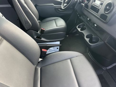 Certified 2025 Mercedes-Benz Sprinter 2500 image 15