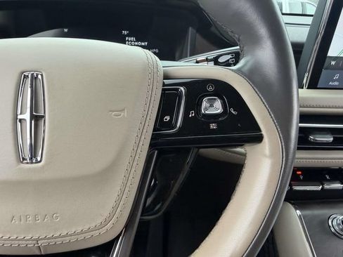 Certified 2023 Lincoln Aviator Reserve w/ Elements Package Plus AWD/4WD image 29