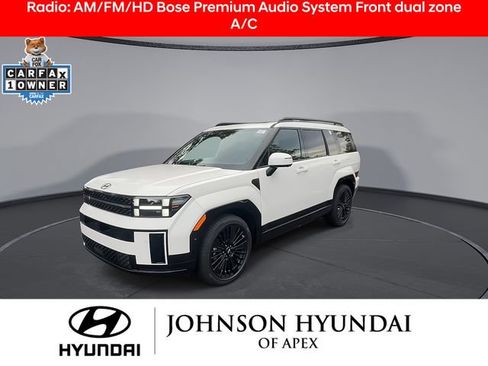 Certified 2025 Hyundai Santa Fe Calligraphy FWD image 4