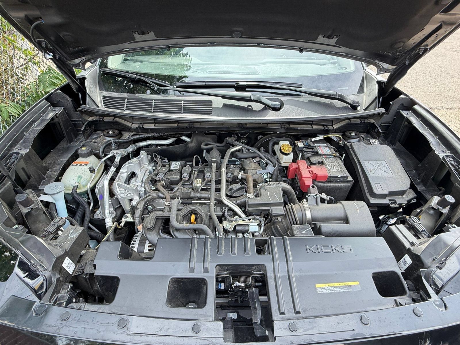 Used 2026 Nissan Kicks SR FWD image 30