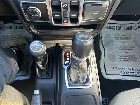 Used 2021 Jeep Wrangler Unlimited Sport image 28