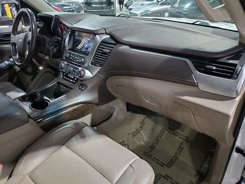 Used 2017 Chevrolet Tahoe LT RWD image 15