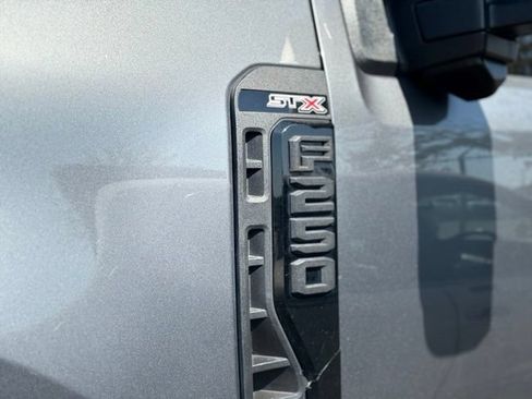 Used 2024 Ford F250 XL w/ STX Appearance Package AWD/4WD image 3
