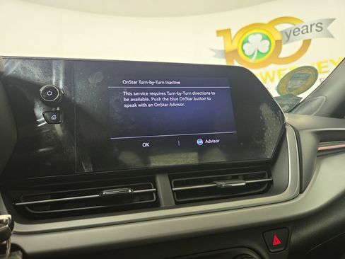 Certified 2024 Chevrolet Trax RS w/ Driver Confidence Package image 20