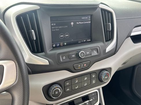 Used 2024 GMC Terrain SLE FWD image 20