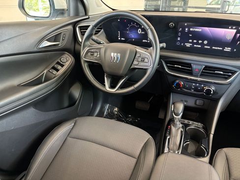 Used 2025 Buick Encore GX Preferred FWD image 33