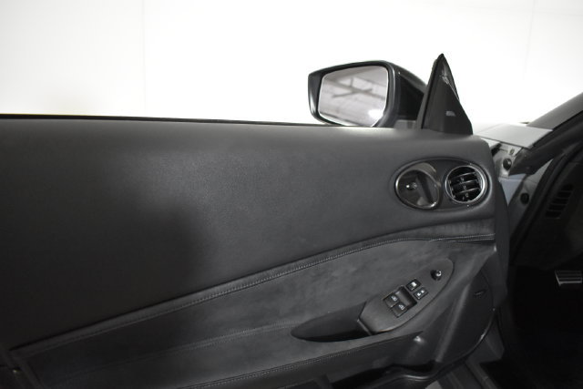 Certified 2024 Nissan Z Performance w/ Floor Mat Package RWD image 7