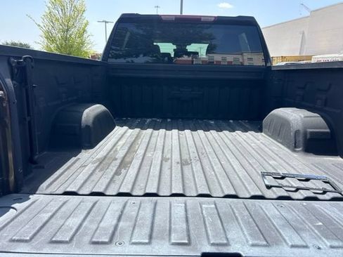 Used 2022 Chevrolet Silverado 1500 RST AWD/4WD image 11