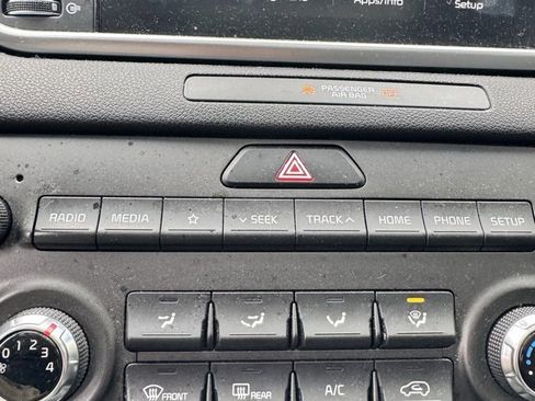 Used 2020 Kia Sportage S w/ S Sunroof Package image 17