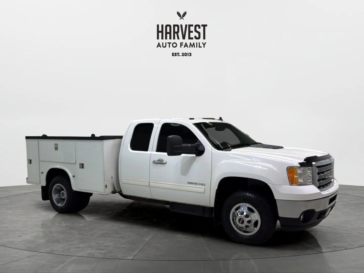 Used 2013 GMC Sierra 3500 SLE w/ SLE Preferred Package AWD/4WD image 9