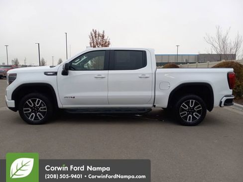 Used 2024 GMC Sierra 1500 AT4 w/ Technology Package image 6