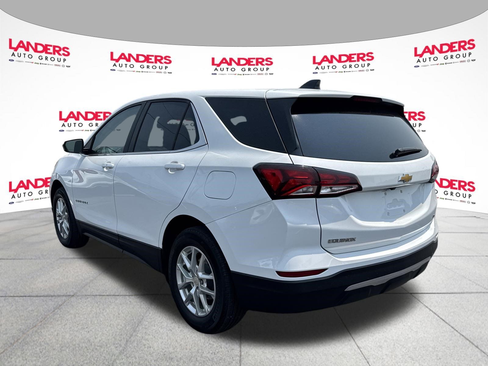 Used 2023 Chevrolet Equinox LT FWD image 5
