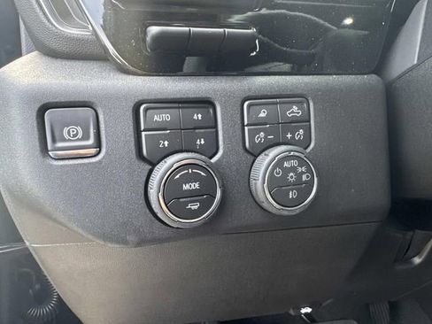 Used 2026 Chevrolet Silverado 2500 High Country w/ Midnight Edition image 27