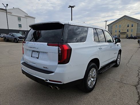 Used 2025 GMC Yukon Denali image 5