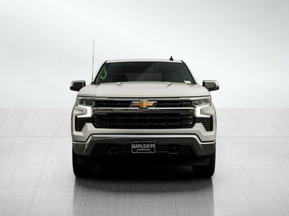 New 2025 Chevrolet Silverado 1500 LT