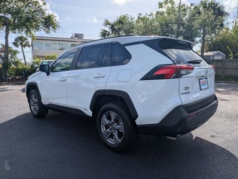 Used 2025 Toyota RAV4 LE image 6