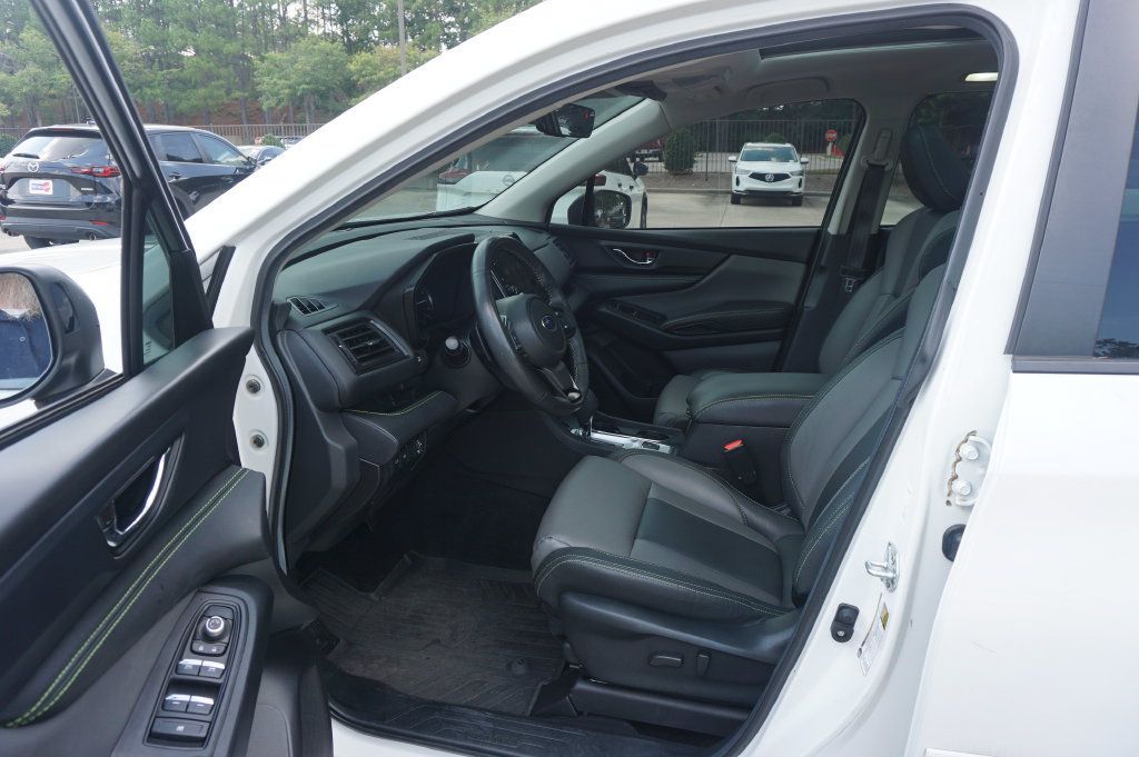 Used 2023 Subaru Ascent Onyx Edition AWD/4WD image 2