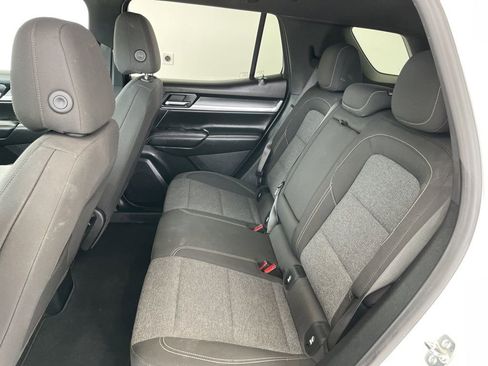 Used 2025 GMC Terrain Elevation AWD/4WD image 15