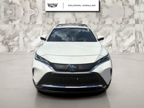 Used 2022 Toyota Venza XLE AWD/4WD image 8