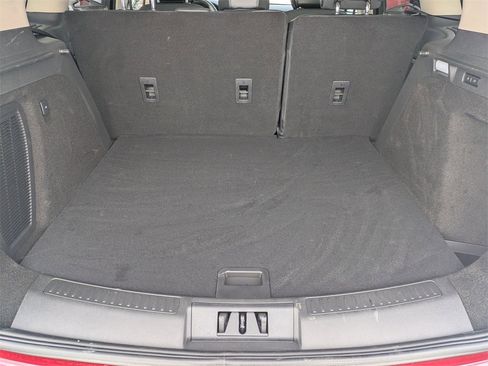 Used 2026 Lincoln Corsair Reserve image 7