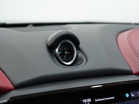 Used 2022 Maserati Ghibli Trofeo image 23