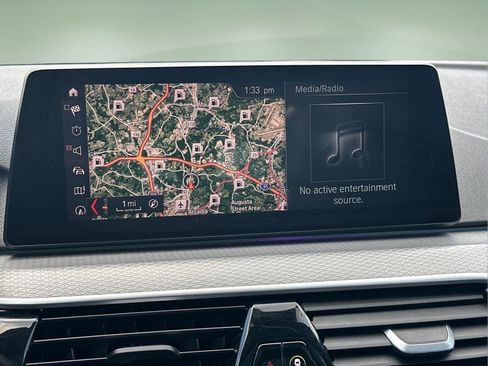 Used 2019 BMW 530i w/ M Sport Package RWD image 26