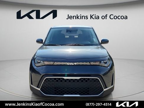 Used 2024 Kia Soul LX w/ Option Group 015 FWD image 12