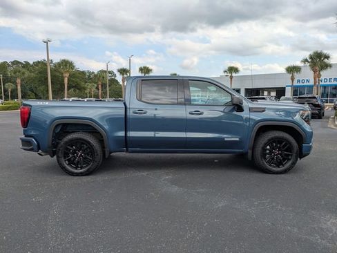Used 2024 GMC Sierra 1500 Elevation AWD/4WD image 2