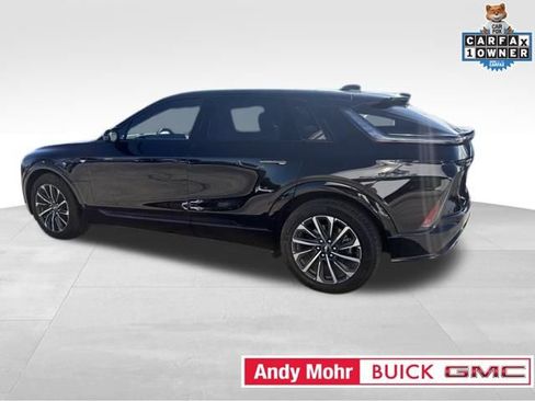 Used 2025 Cadillac Lyriq Sport AWD/4WD image 8