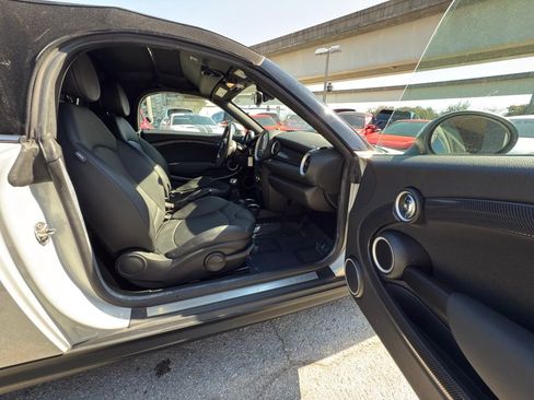 Used 2013 MINI Cooper Roadster S image 29