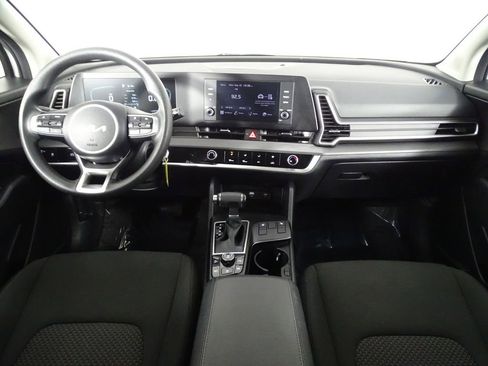 Used 2024 Kia Sportage LX image 28