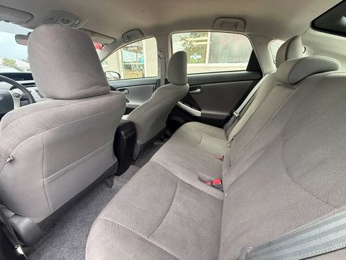 Used 2015 Toyota Prius Two FWD image 11