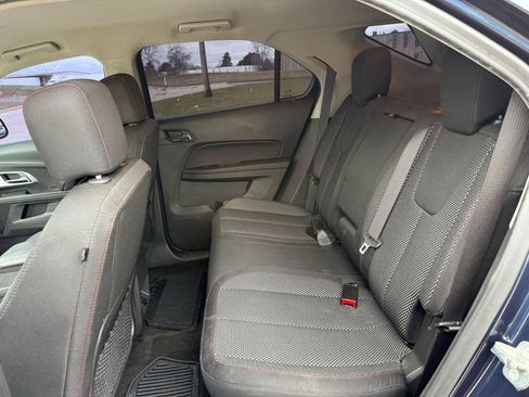Used 2017 Chevrolet Equinox LT w/ Convenience Package FWD image 16
