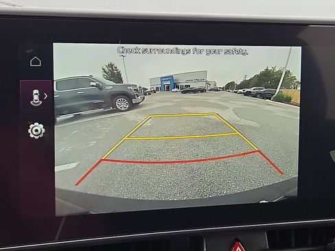 Used 2025 Kia Sportage EX image 16