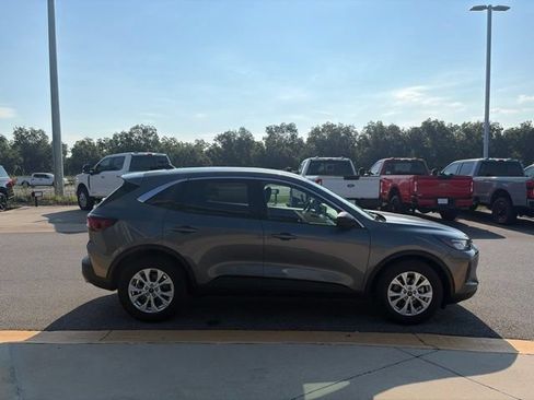 Used 2023 Ford Escape Active FWD image 6