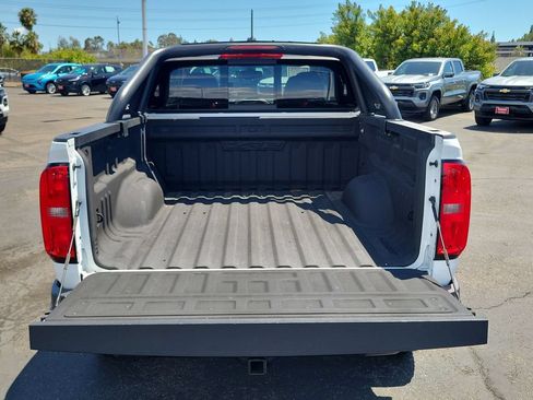 Used 2020 Chevrolet Colorado ZR2 w/ ZR2 Dusk Special Edition AWD/4WD image 25