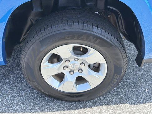 Used 2025 RAM 1500 Big Horn AWD/4WD image 19