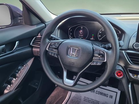 Used 2019 Honda Accord LX image 12
