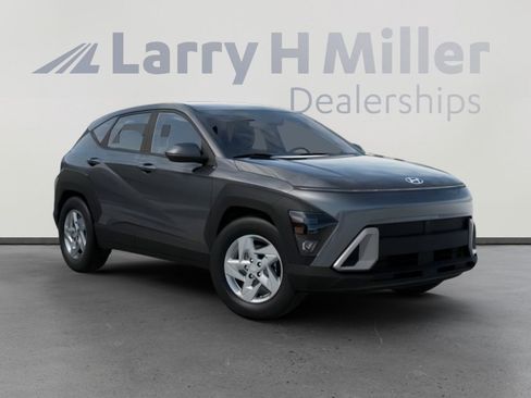 New 2026 Hyundai Kona SE image 2