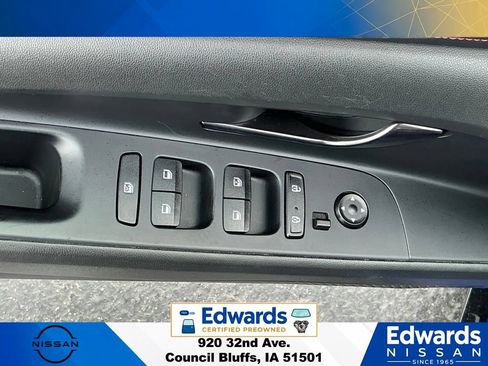 Used 2023 Hyundai Elantra N Line FWD image 19