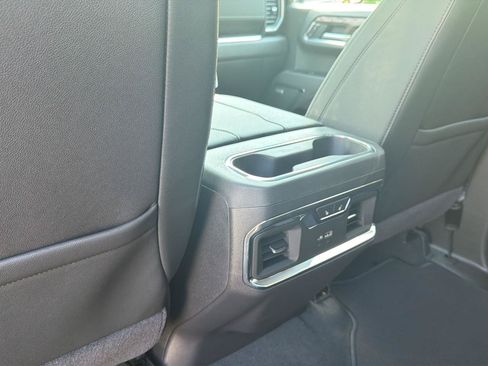 New 2026 GMC Sierra 1500 SLT w/ SLT Premium Package AWD/4WD image 19