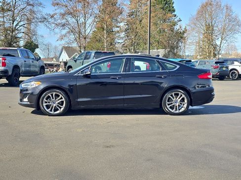 Used 2020 Ford Fusion Titanium image 6