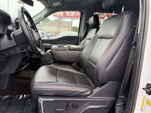 Used 2022 Ford F150 Lariat w/ Equipment Group 501A Mid AWD/4WD image 11