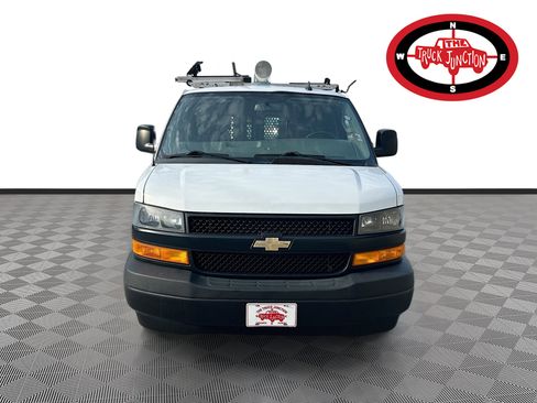 Used 2020 Chevrolet Express 2500 w/ Driver Convenience Package image 2