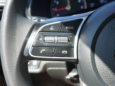 Used 2021 Kia Forte LXS FWD image 15