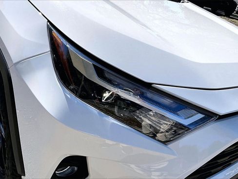 Used 2025 Toyota RAV4 XLE image 29