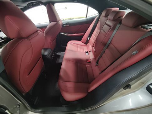 Used 2019 Lexus IS 300 F Sport w/ F Sport Package image 42