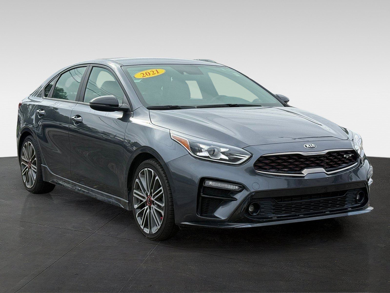 Used 2021 Kia Forte GT FWD image 3